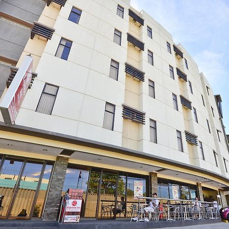 Express Inn Mactan Lapu-Lapu City Exterior photo