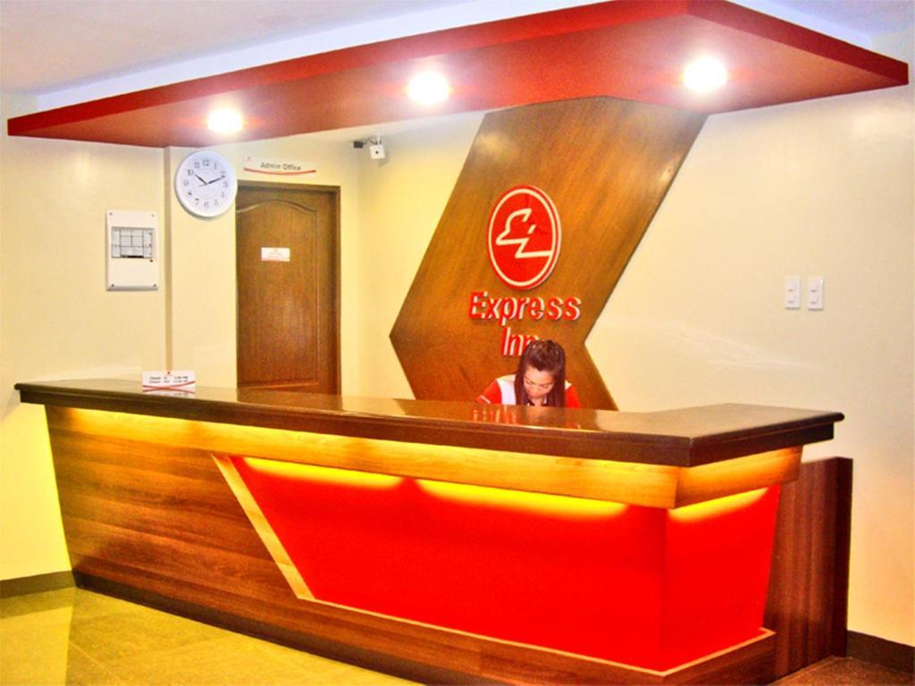 Express Inn Mactan Lapu-Lapu City Exterior photo