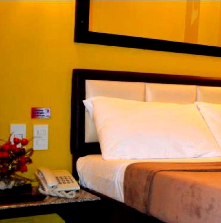 Express Inn Mactan Lapu-Lapu City Exterior photo