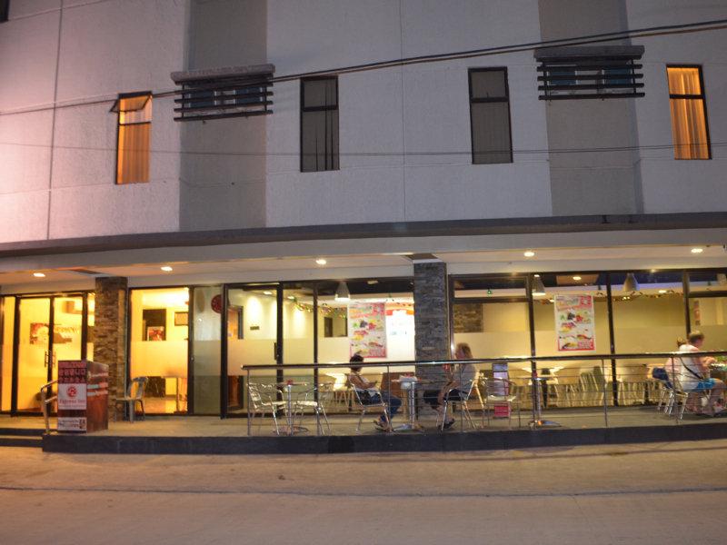Express Inn Mactan Lapu-Lapu City Exterior photo