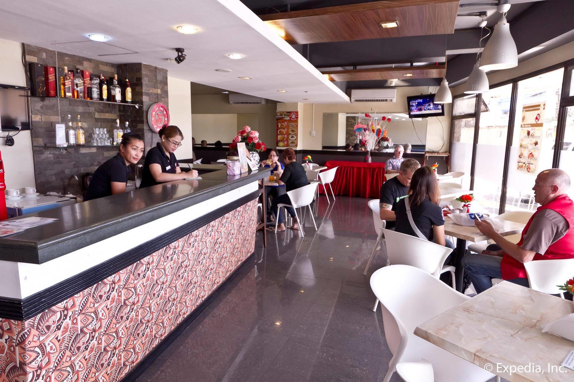 Express Inn Mactan Lapu-Lapu City Exterior photo